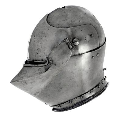 Metal helmet with narrow ridge and visor 