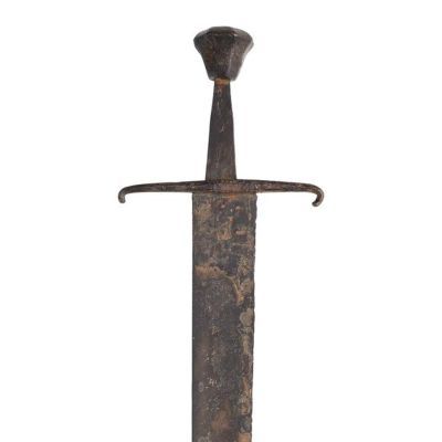 Narrow blade with squat, octagonal pommel and straight cross guard.