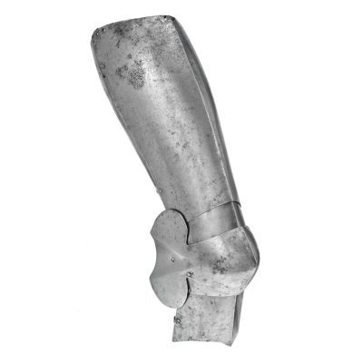 A series of connecting bands of iron plate connected together to protect the wearer from thigh to knee
