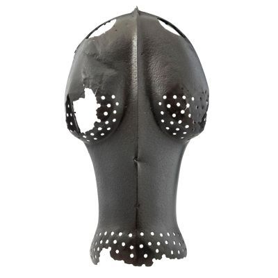 A main metal plate with embossed eye bulges, together with two side plates to fully enclose the head of the horse