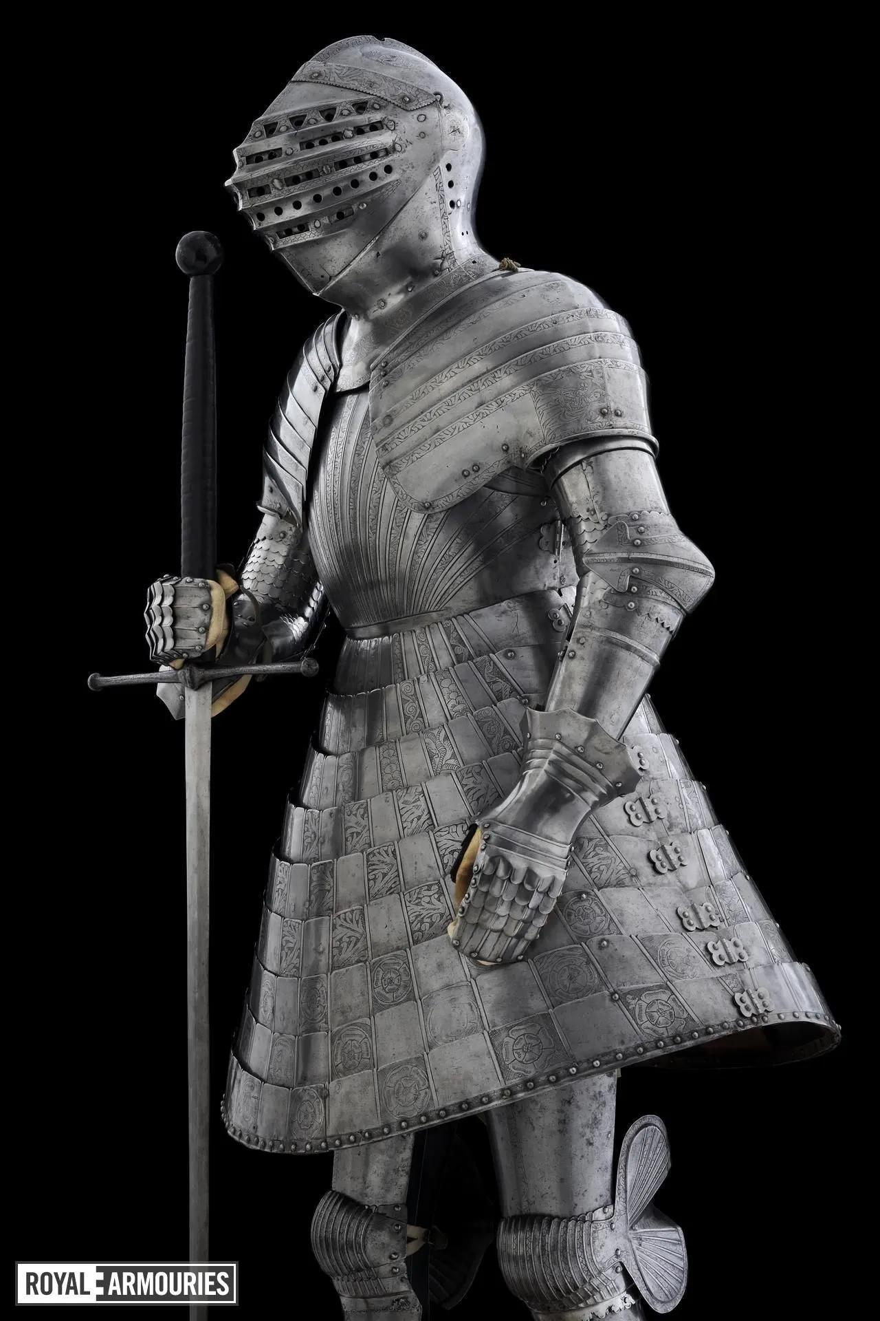 Full Tonlet armour