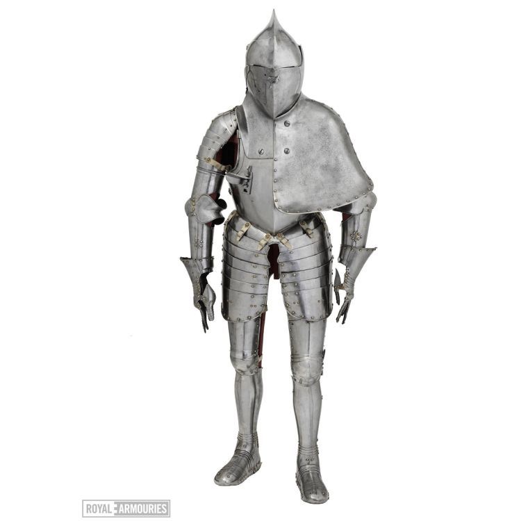 Suit of armour with grandguard over the front of the left shoulder and arm