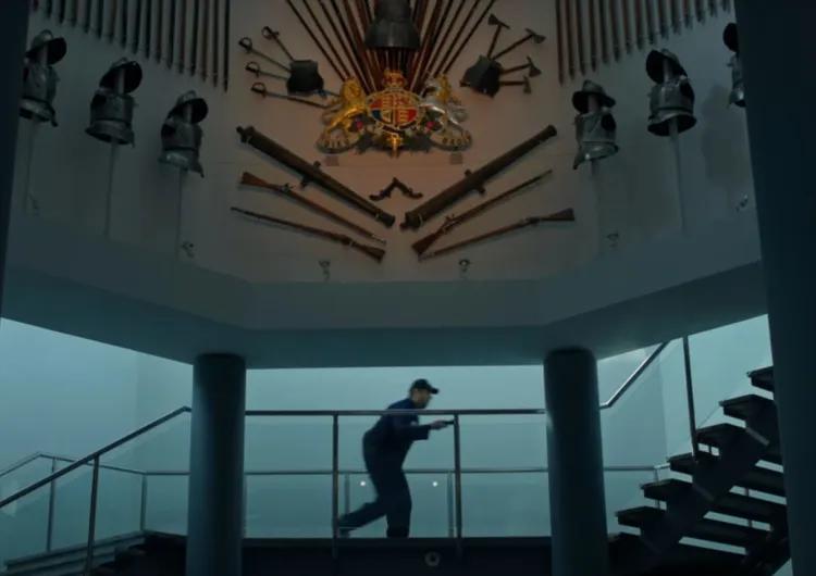 Trek bikes promotion showing security guard in the Hall of Steel at The Royal Armouries Museum