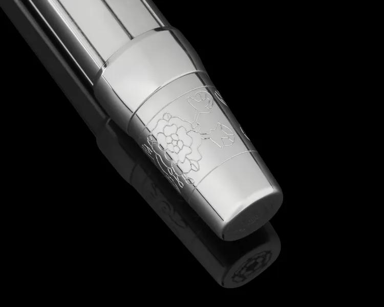 Onoto pen inspired by Henry VII armour at the Royal Armouries 